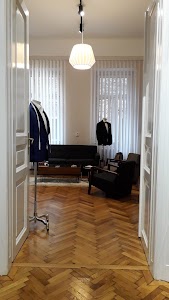 Louis Purple Showroom Oradea